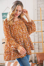 Load image into Gallery viewer, Cinnamon Floral Tiered Bubble Sleeve Keyhole Clasp Blouse
